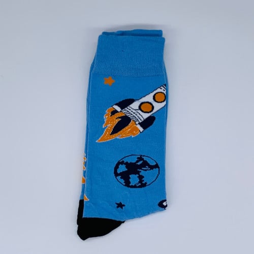 شراب الصاروخ مع الارض