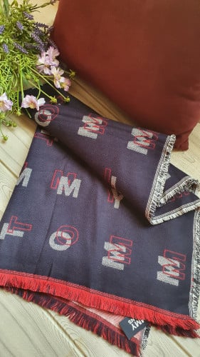 شال عريض ماركة تومي