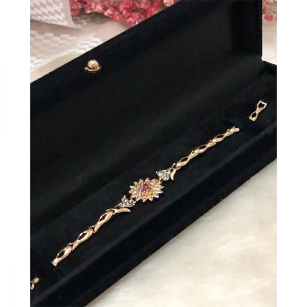 اساور بفصوص براقه ملونه ذهبي