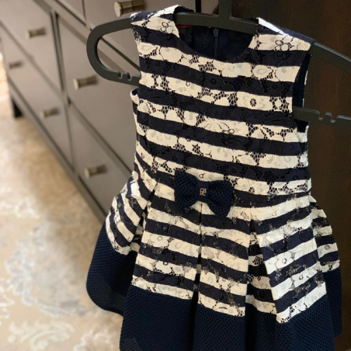 فستان أطفال