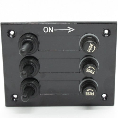 لوحة مفاتيح عدد 3 شركة AAA موديل 10030-RC مقاس الطول 9سم x العرض 11.5سم