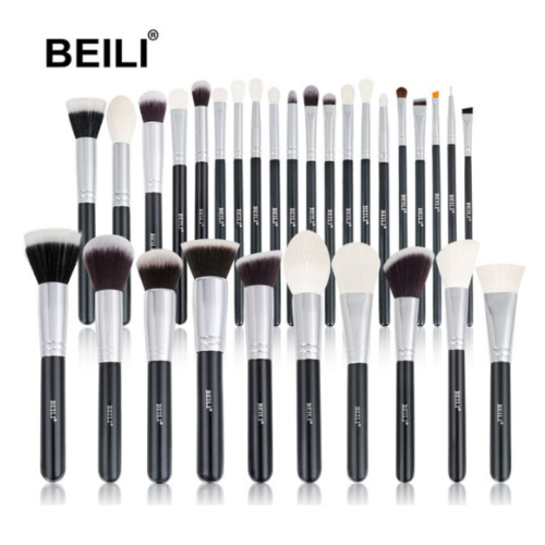 فرش للمكياج متنوعه عددها 30