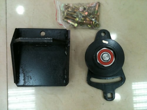 #10060C قاعدة كمبروسر متسوبيشي كانتر / COMPRESSOR BRACKET MITSUBISHI CANTER
