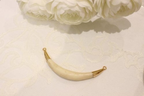 تعليقة القرن الهلال عيار 24