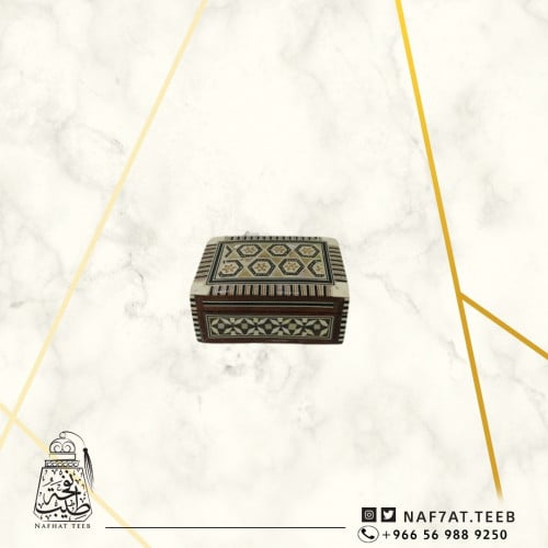 صندوق فاخر مصنوع يدوي من الفسيفساء ومبطن بالمخمل الناعم(حجم صغير 13×9×4)