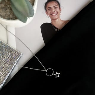 سلسال النجمة مع حلقة دائرية | Star with a hoop necklace