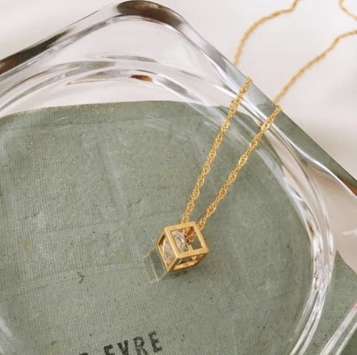 سلسله مكعب زركون