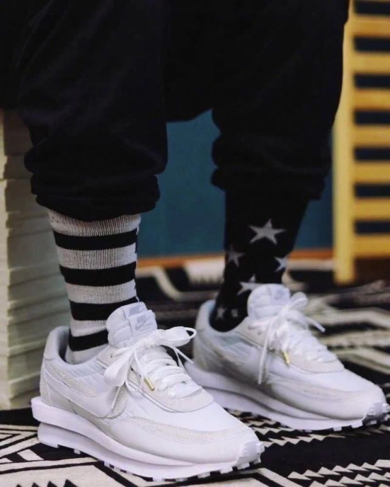 Nike sacai socks best sale