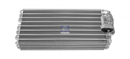 EVAPORATOR COIL MERCEDES ACTROS TRUCK No 10587C  ثلاجة مرسيدس اكتروس