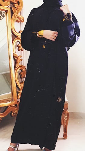عباية كلاسيك شريطة يد ربط