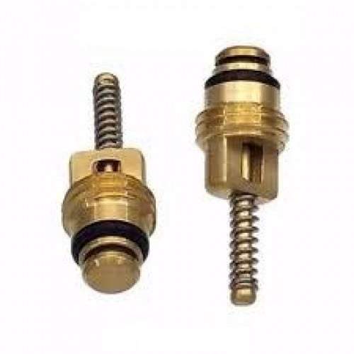 #11082C مسمار بلف صيني / VALVE CORE LOW SIDE R-134A