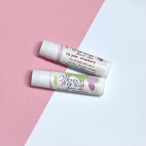 مرطب شفايف (فراولة ) - lip balm