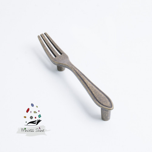 459- مقبض بشكل شوكة لون ( برونز ) - قطعتين