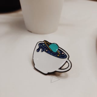 Cup of Space pin | بروش كوب الفضاء