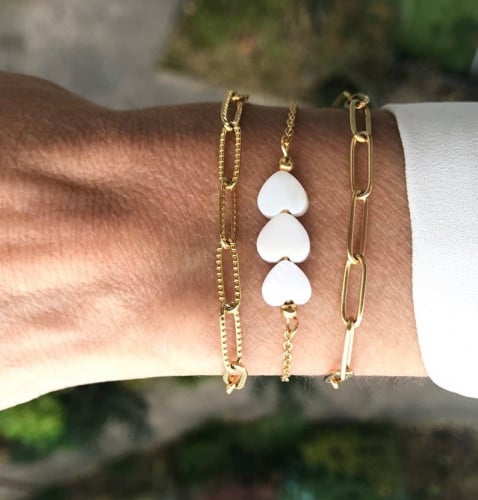 اسورة قلب صدف ابيض