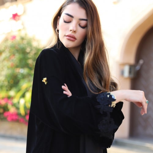 عباية مخمل أسود ملكي موديل Abaya No 27