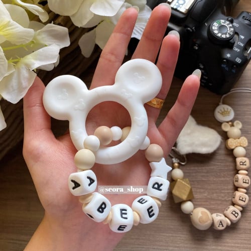 عضاضة ميكي بالاسم