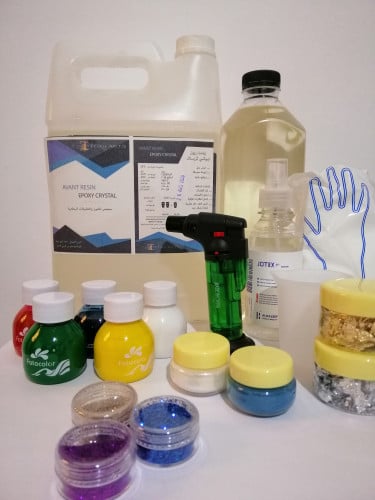 حقيبة المدربة سمية الشهري