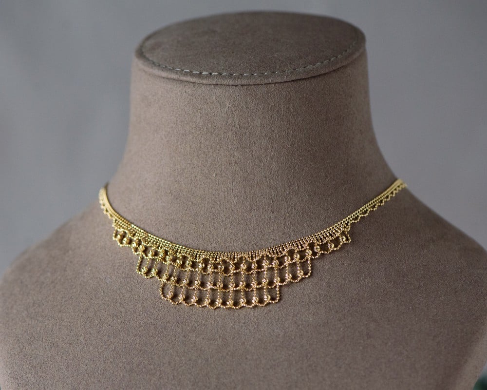 18k Italian gold choker