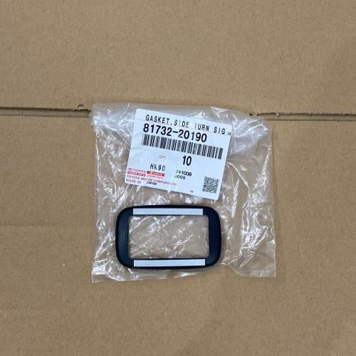 جلدة اشارة الرفرف للربع وشاص 2007-2023