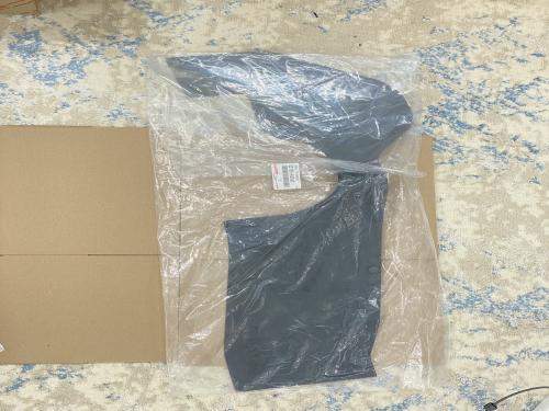 بطانة يمين لجيب الربع وشاص 2000-2006