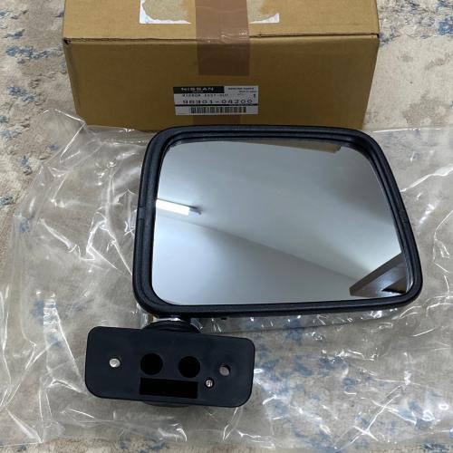 مراية يمين لباترول 88-97 ستاندر