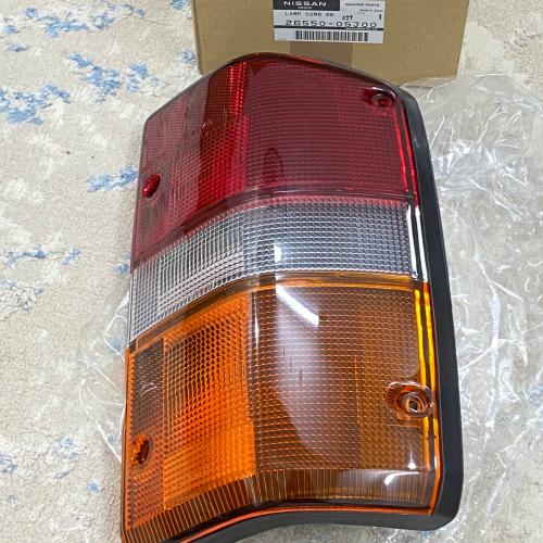 اسطب خلفي يمين لباترول 88-97