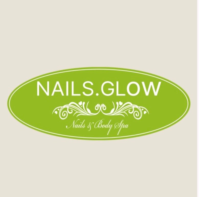 NAILS GLOW