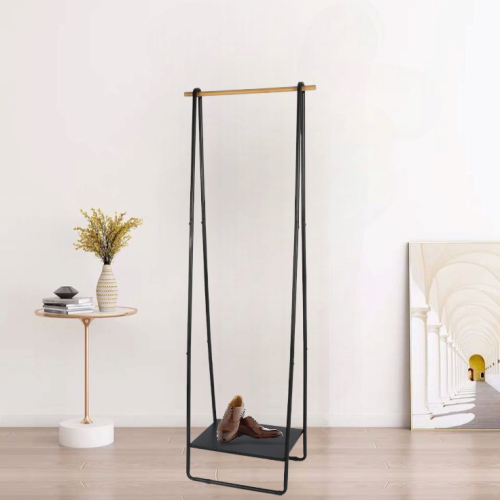 علاقة ملابس استاند اسود 180سم