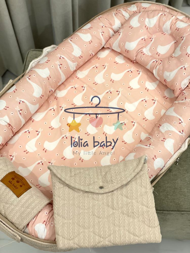 سرير متنقل بيج للبنات