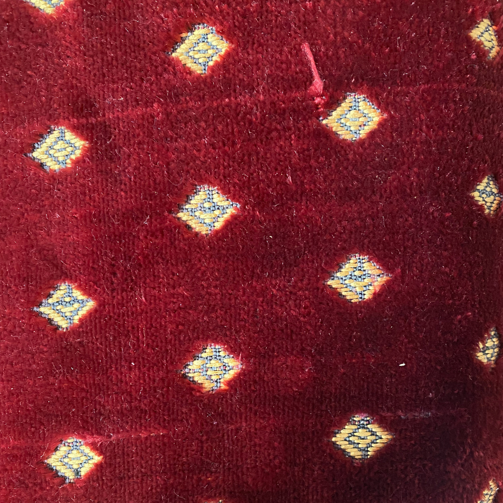 بكج 4 مركى + 4 مدة احمر منقط بشنطة