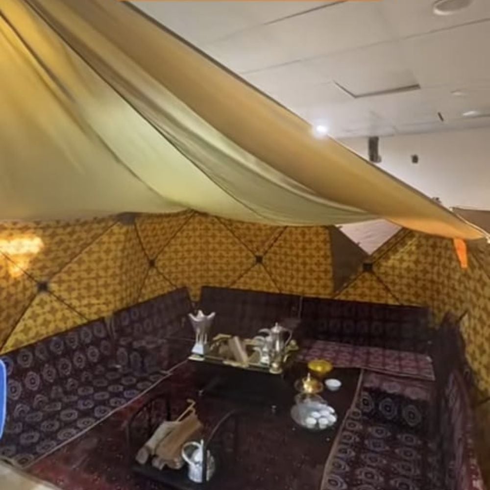 خيمة المجلس مقاس 2.4*1.45*8.7 FIAFI