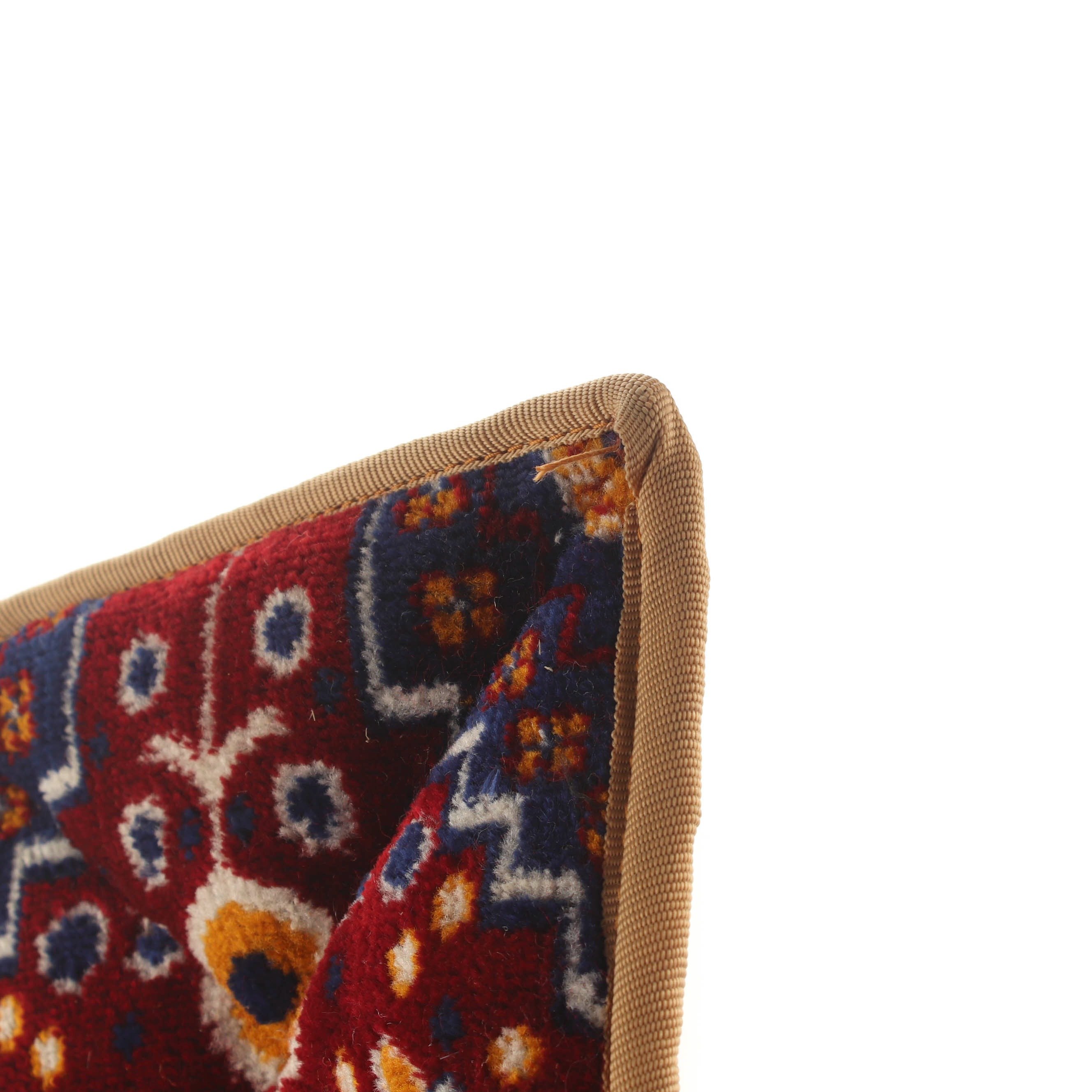 بيز مبطن تركي