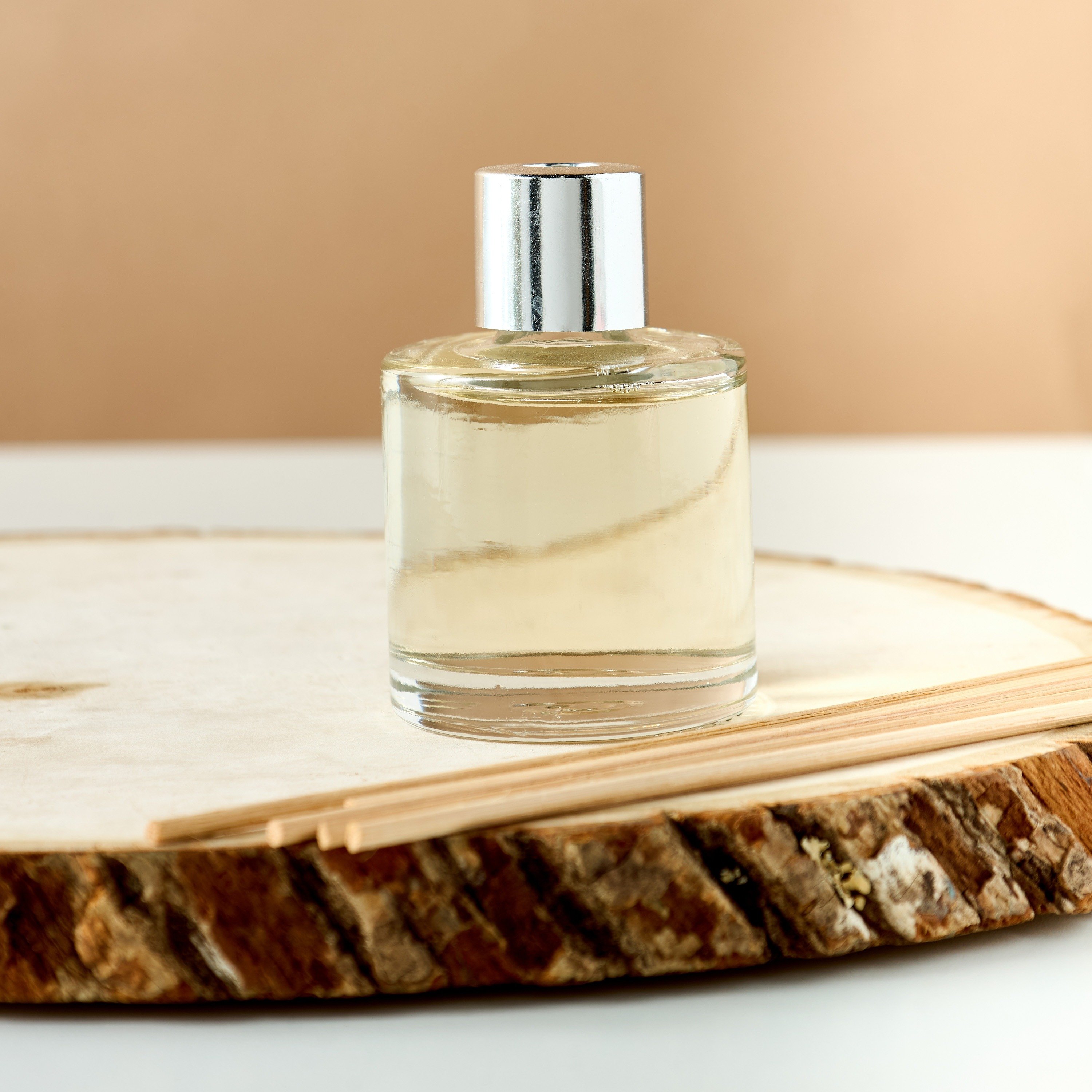 فواحة عطور أعواد برائحة الورد والعود الأسود - 50 م...
