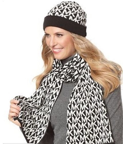 Michael kors scarf set