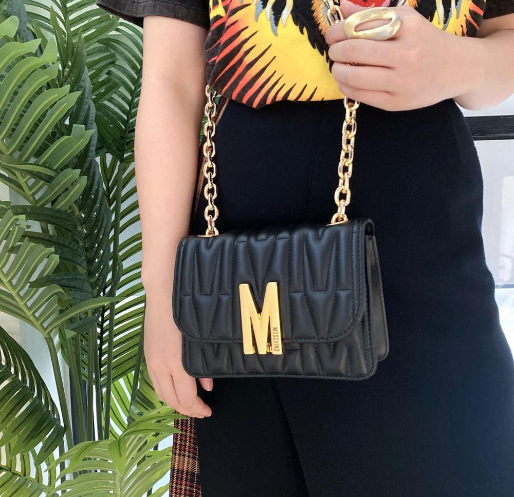 MOSCHINO CROSSBODY QUILTED BAG