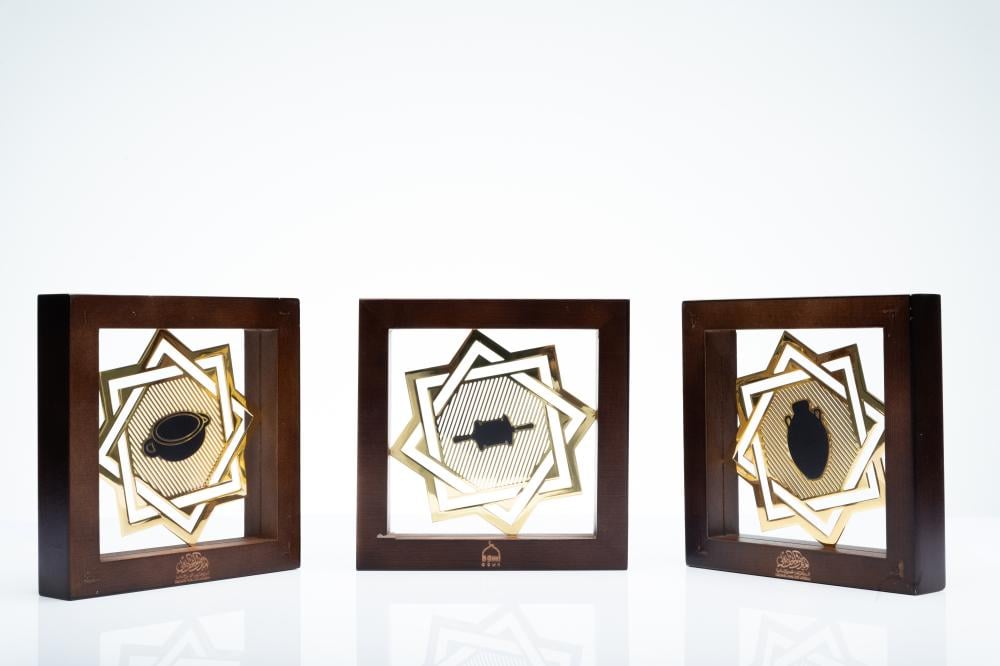 مجموعة استاندات مكتبية- القدح والجرة والبكرة