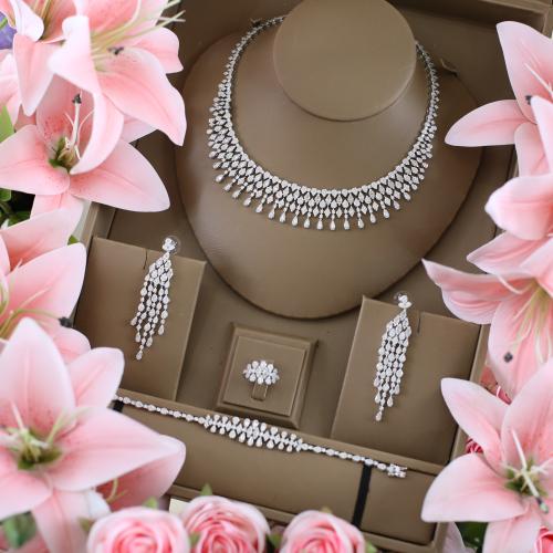 طوق دقة الماس
