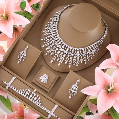 طقم عرائس