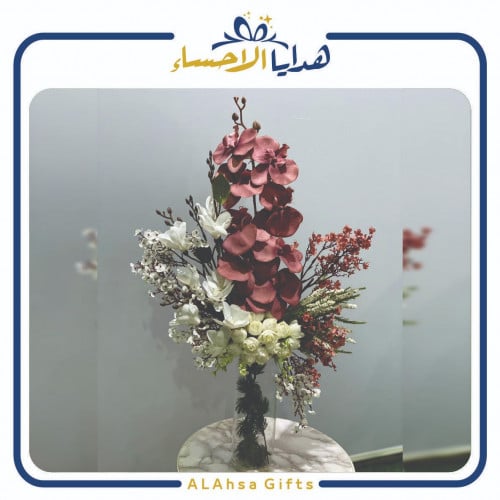 فازة شفافه بتنسيق ورد