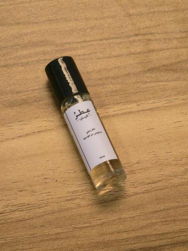 عطر زيتي مستوحى من عود وود - ١٠ مل