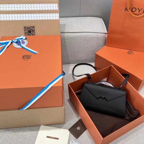 شنطة moynat 26cm16cm
