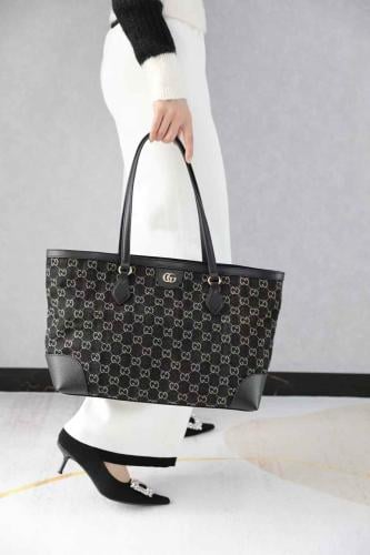 شنطة قوتشي 38cm