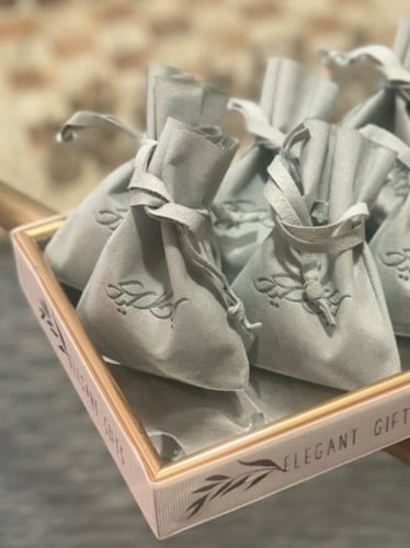 Oud pouch 12 pcs