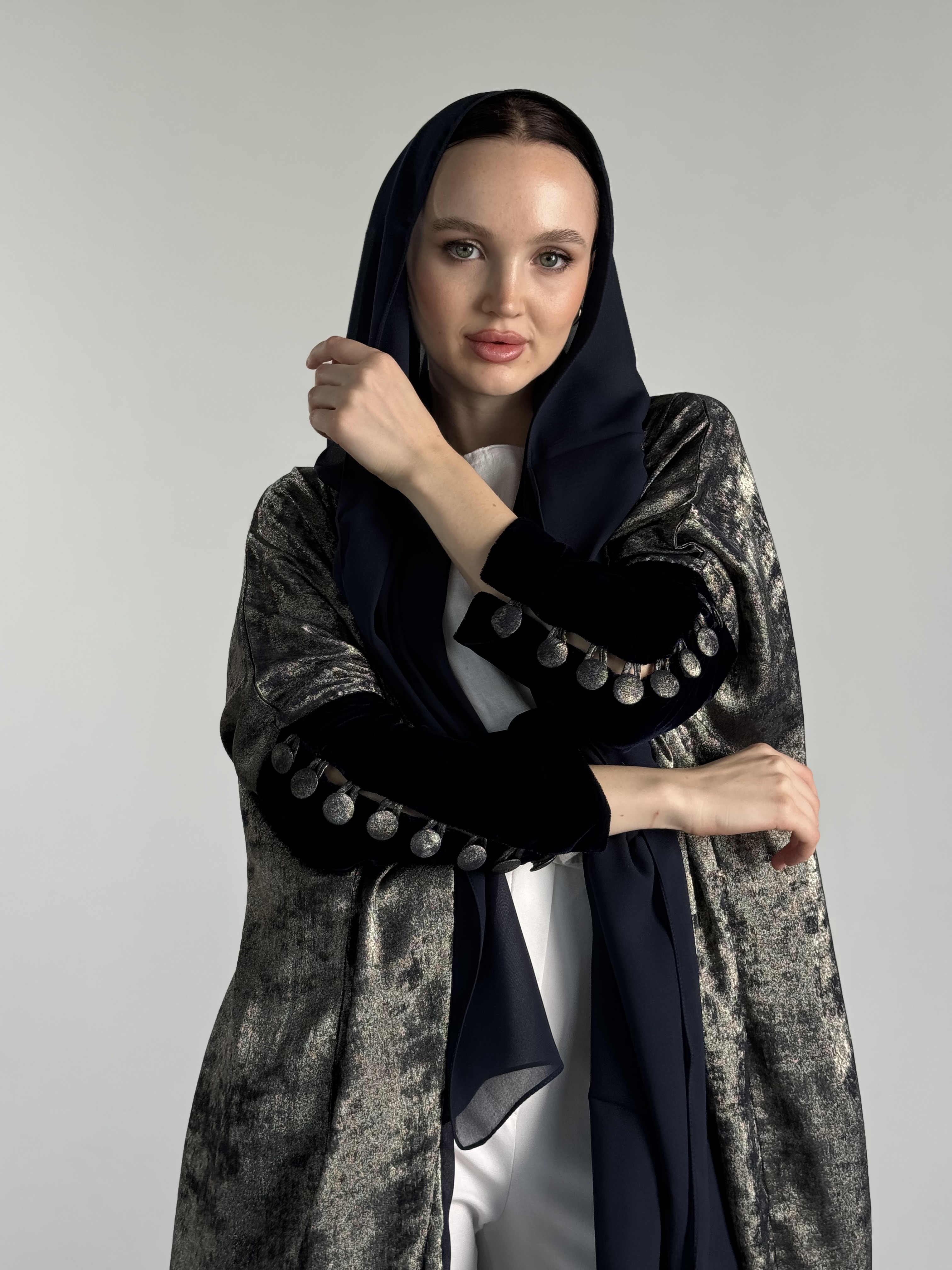 ‏Silver | فِضي