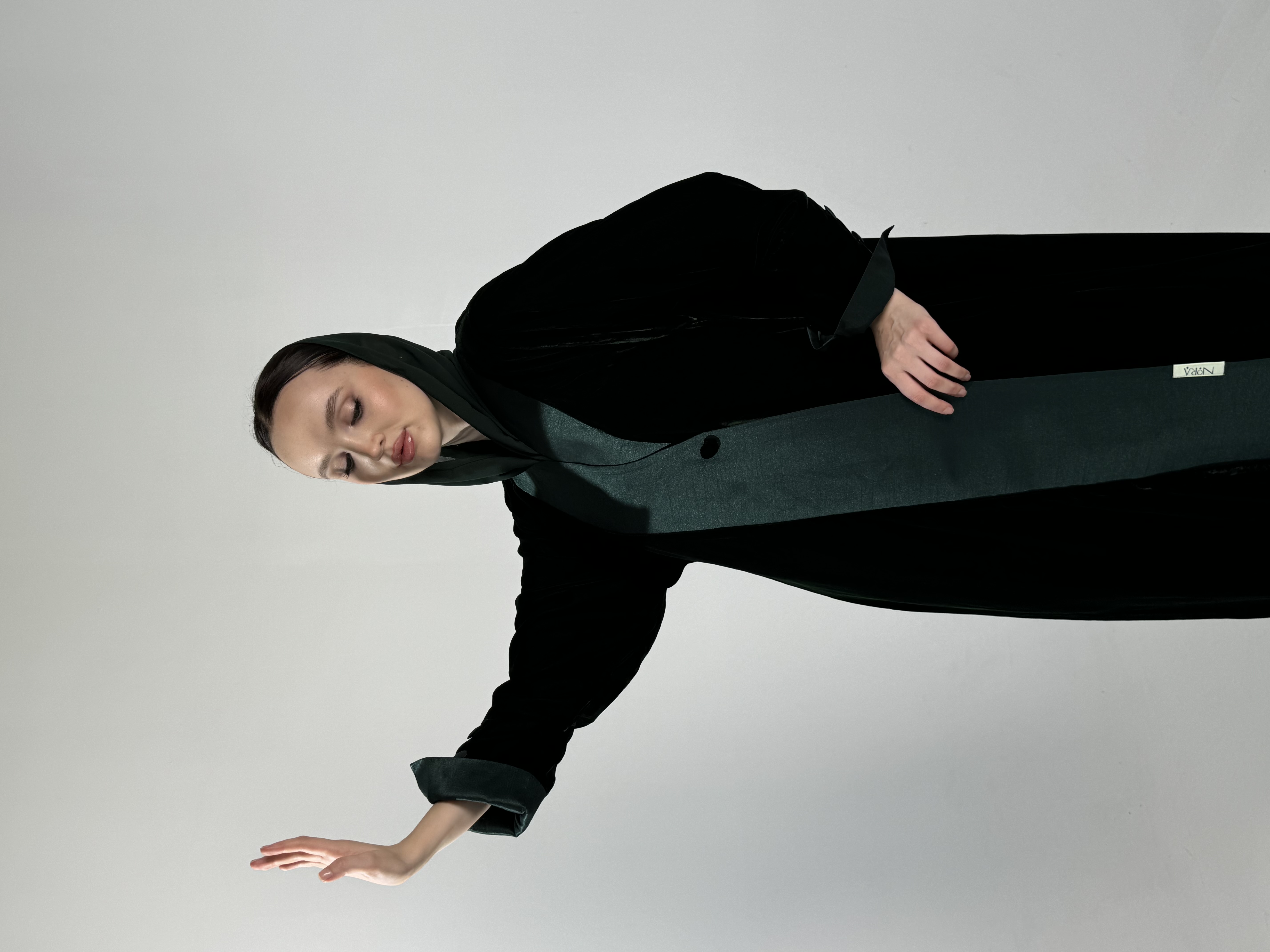 ‏The green moon | القمر الأخضر