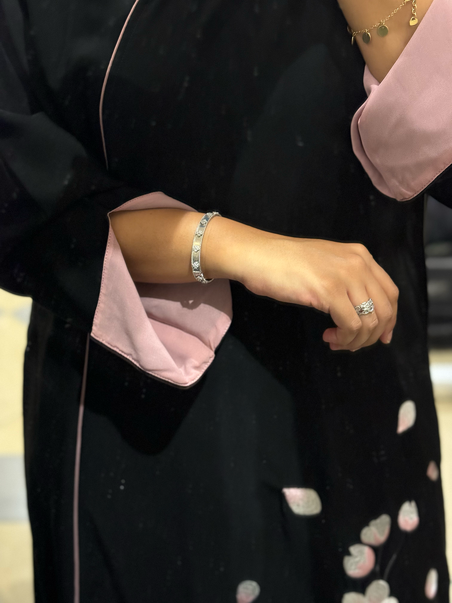 N76  cherry blossoms