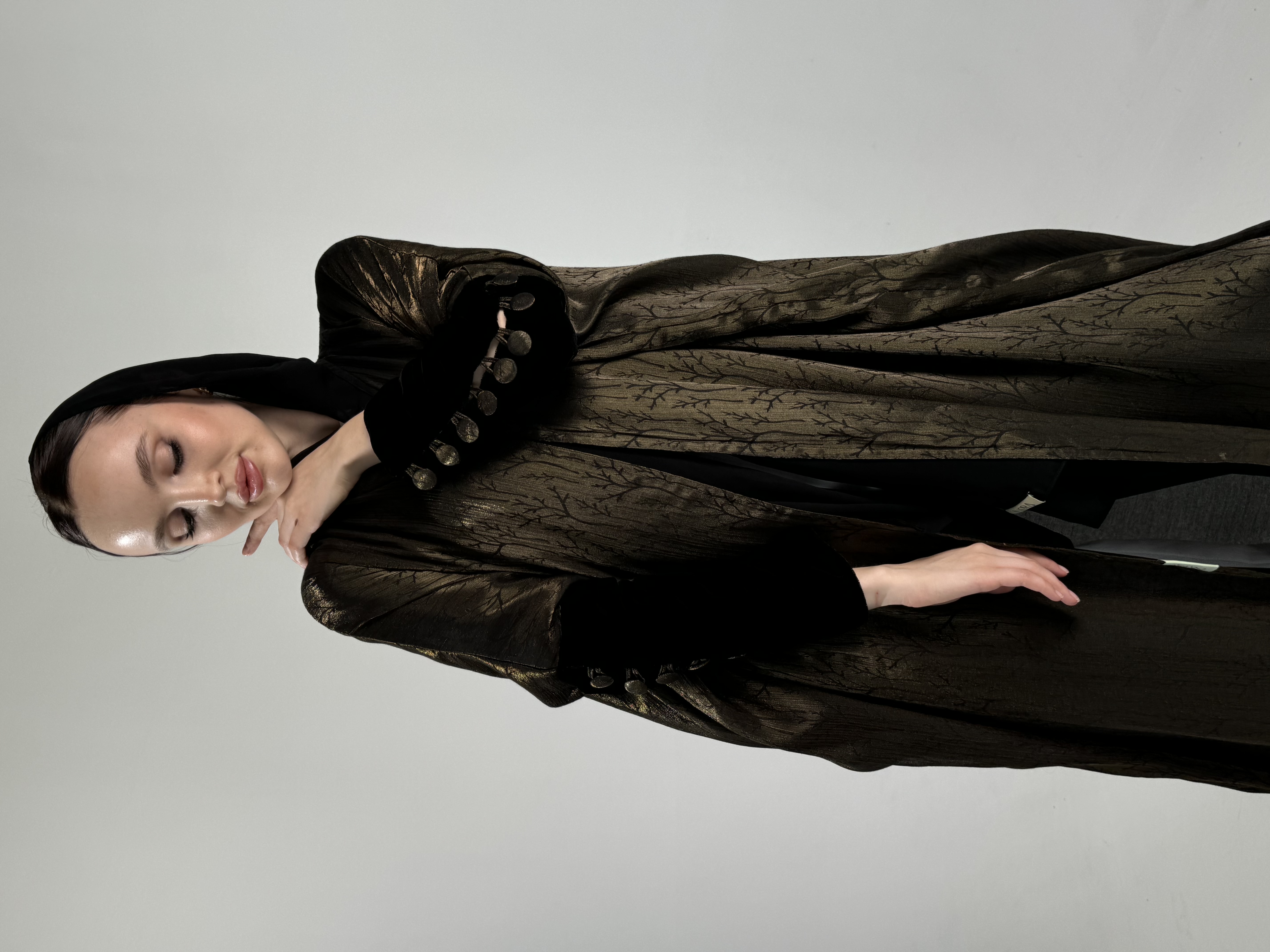 ‏Golden | مُذهب