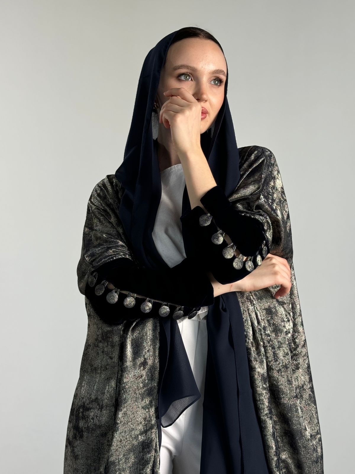 ‏Silver | فِضي