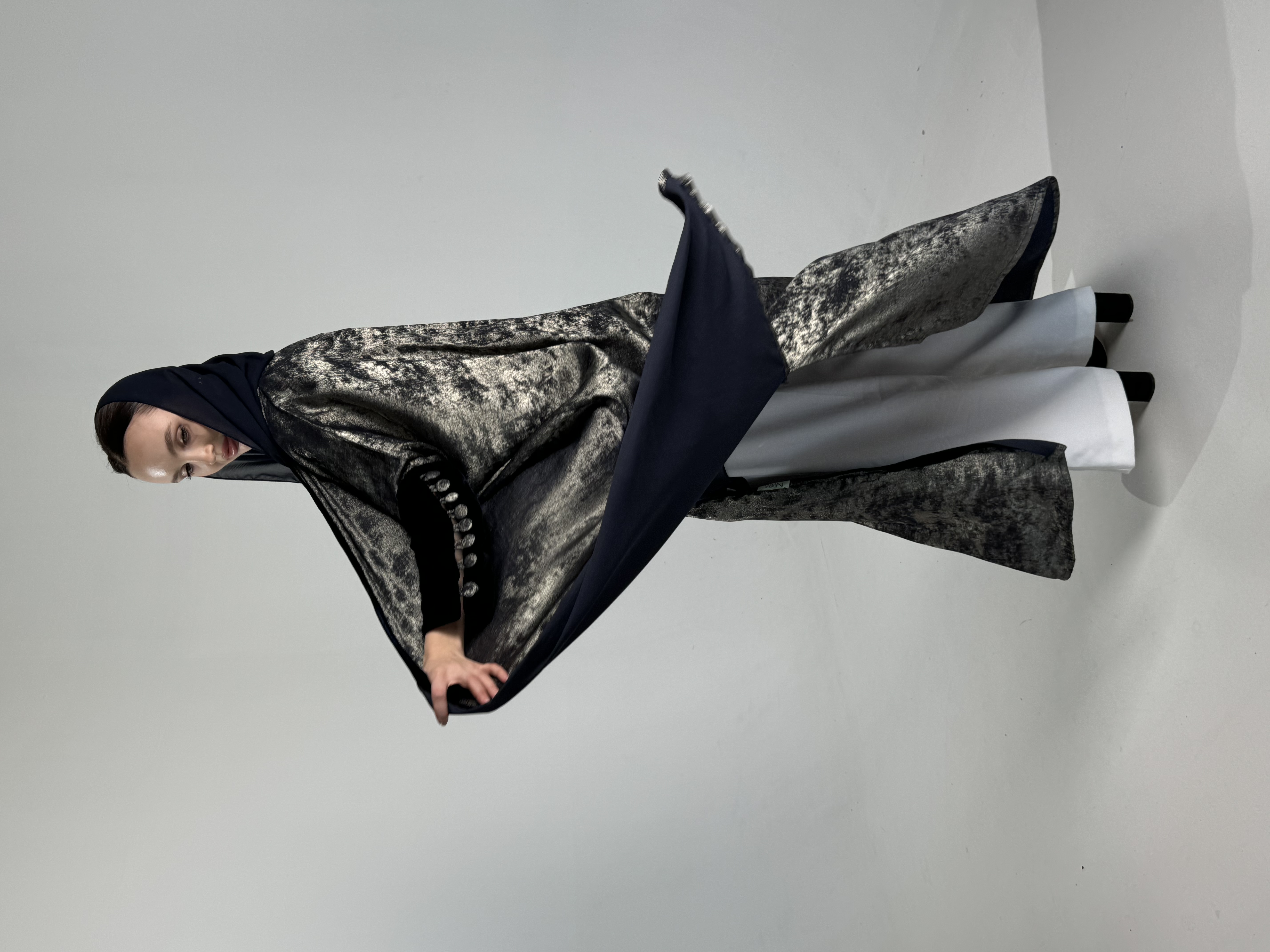 ‏Silver | فِضي